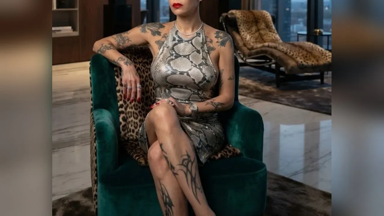 🍸👠..